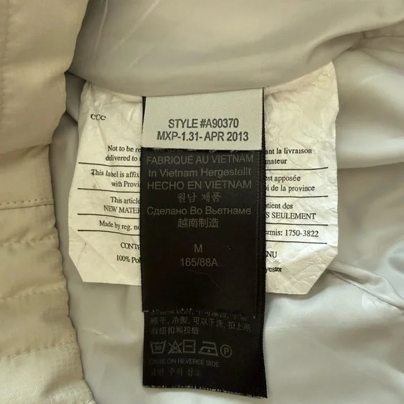 Marmot Quilted Jacket Faux Fur Collar Beige Women’s Medium - Picture 7 of 9